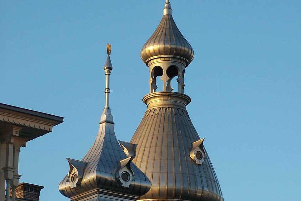 Tampa skyline top